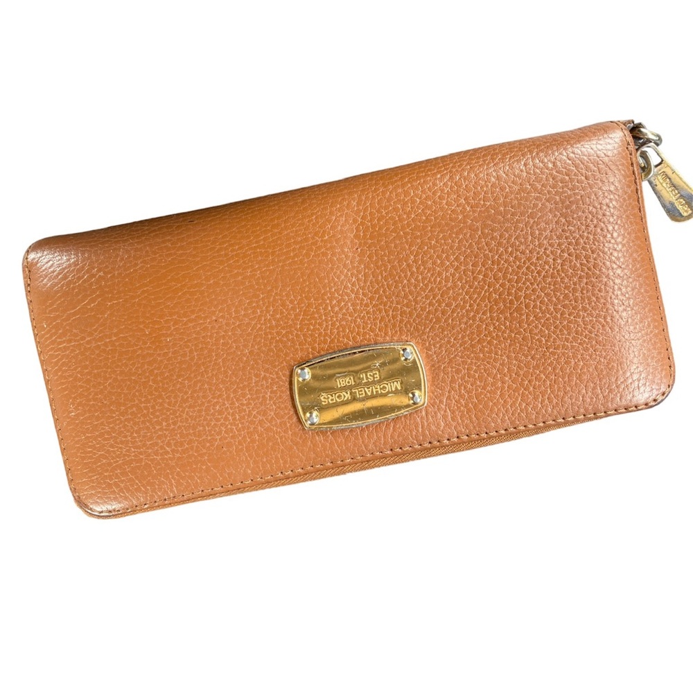 Michael Kors Jet Set Zippy Brown Leather Wallet